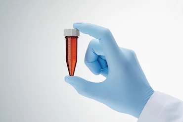 艾本德Eppendorf Tubes? 5.0 mL 帶螺旋蓋, 5.0 mL, 無(wú)菌、無(wú)熱原, 無(wú)RNase和DNase, 無(wú)DNA, 琥珀色（光保護(hù)）, 200 個(gè) (2 包 × 100 個(gè))貨號(hào)